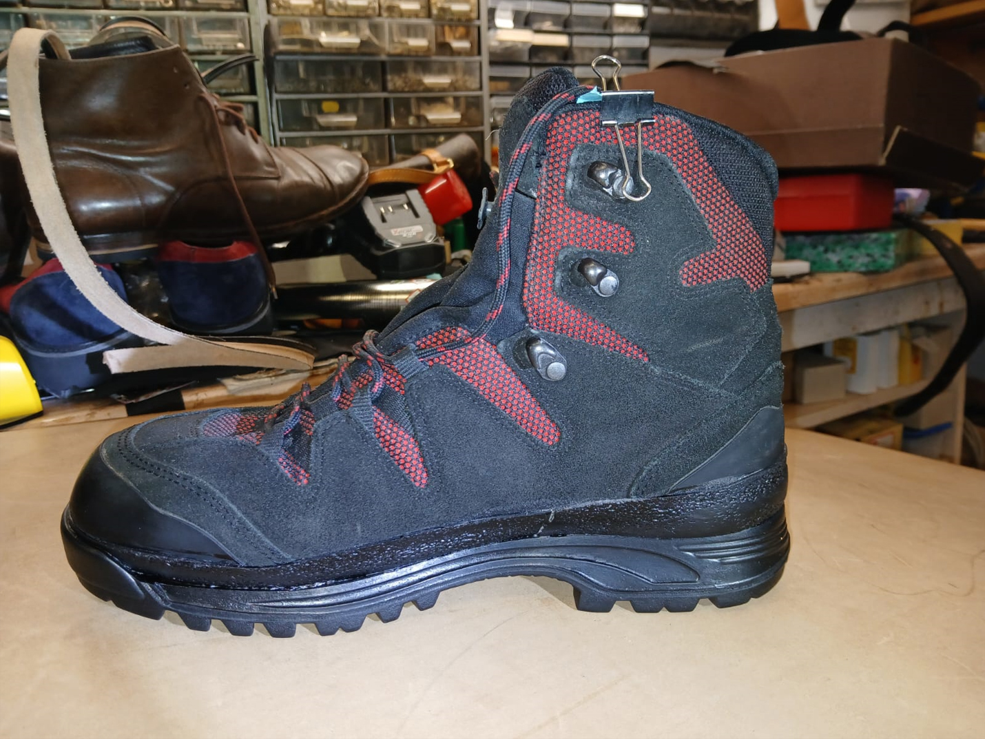 Wanderschuhe reparieren in München