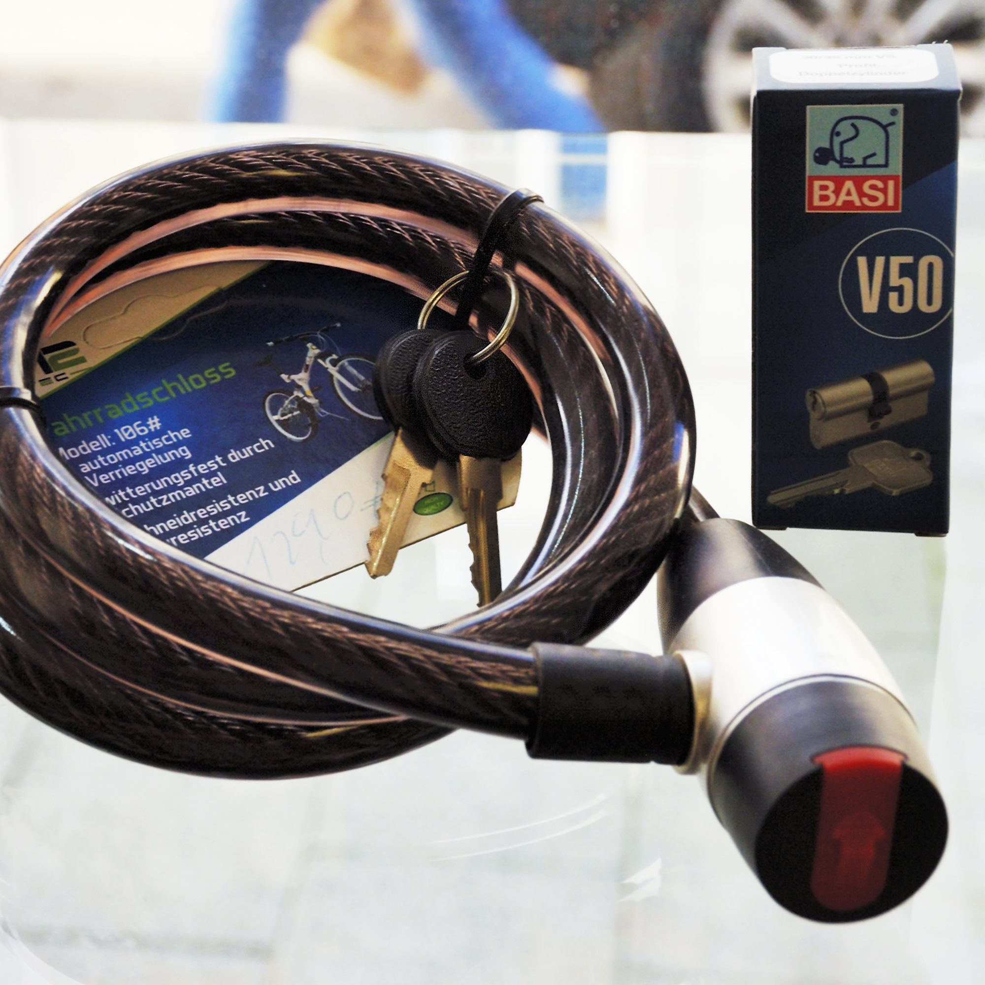 <br />
<b>Warning</b>:  Undefined variable $kl_liste_bild in <b>/home/al76tgm1mylb/webseiten/classes/class.crudpreisedetailmieten.php</b> on line <b>250</b><br />
<br />
<b>Warning</b>:  Trying to access array offset on null in <b>/home/al76tgm1mylb/webseiten/classes/class.crudpreisedetailmieten.php</b> on line <b>250</b><br />
